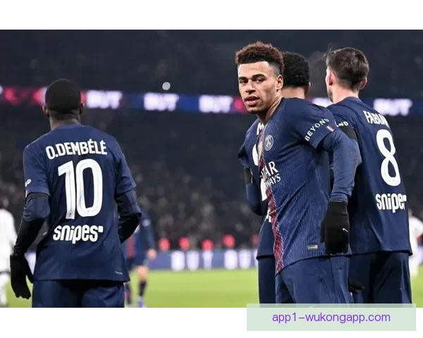 登贝莱再度受伤牵动大局球队攻防调整与赛季前景面临新考验